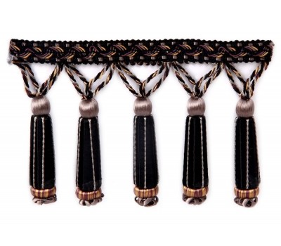 171 Estrella 51 Magro Caviar тесьма на отрез