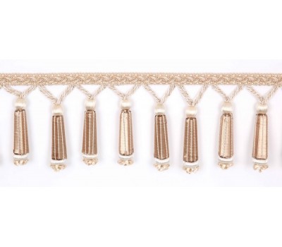 171 Estrella 52 Magro Cream тесьма на отрез