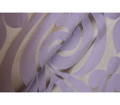 Lauressa Wisteria